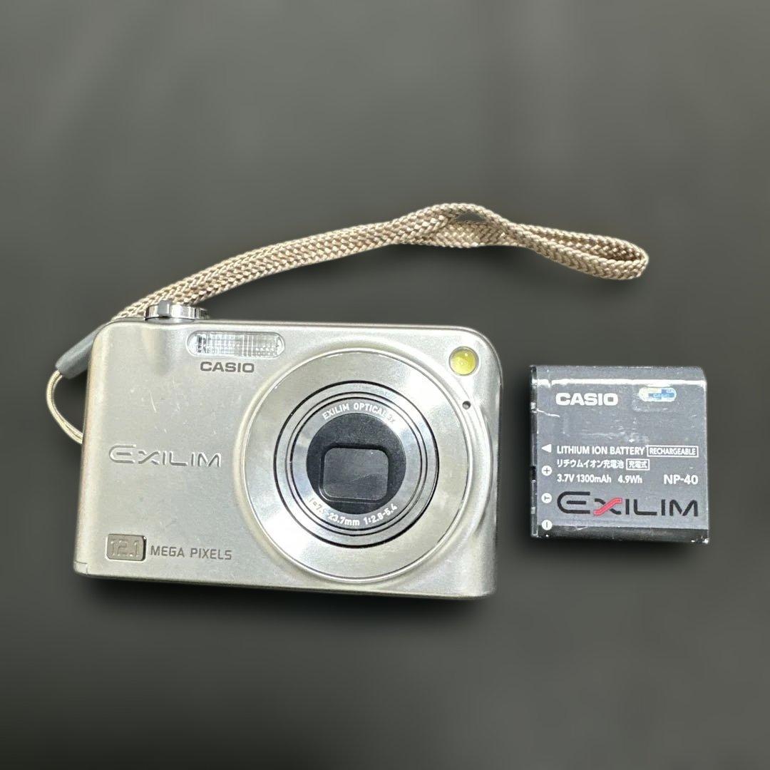 動作確認済み・CASIO EXILIM 12.1メガピクセル コンパクトデジカメ