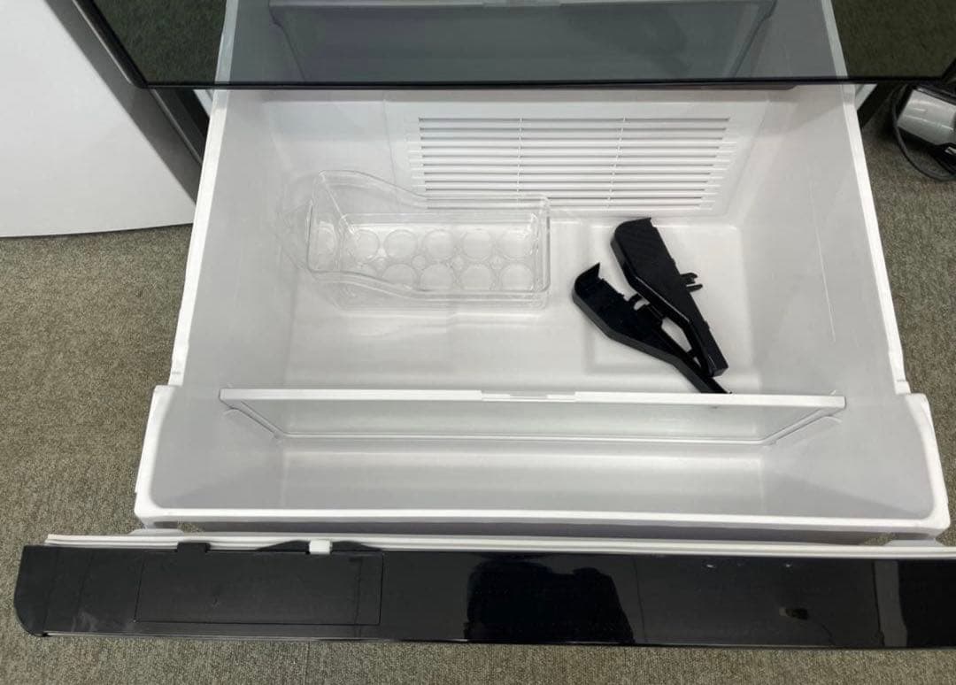 日立 HITACHI R-X5700F 中古美品 6ドア クリスタルミラー - メルカリ