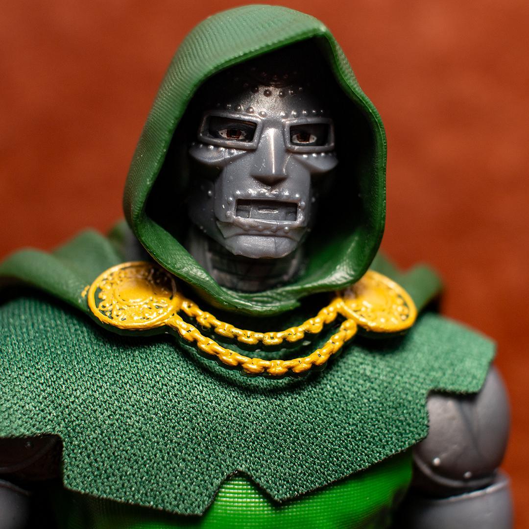 Hasbro マーベル・レジェンド ドクター・ドゥーム - メルカリ