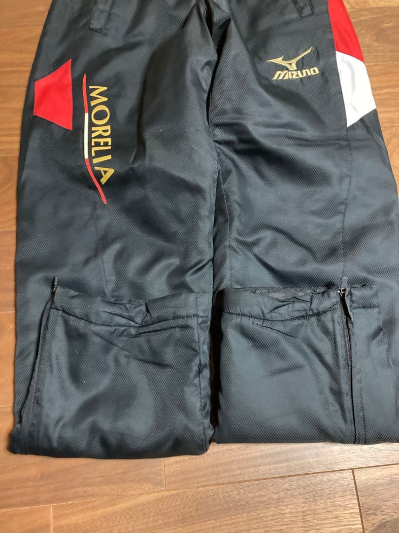 Mizuno Morelia ピステ・ウィンドブレーカー セット - メルカリ