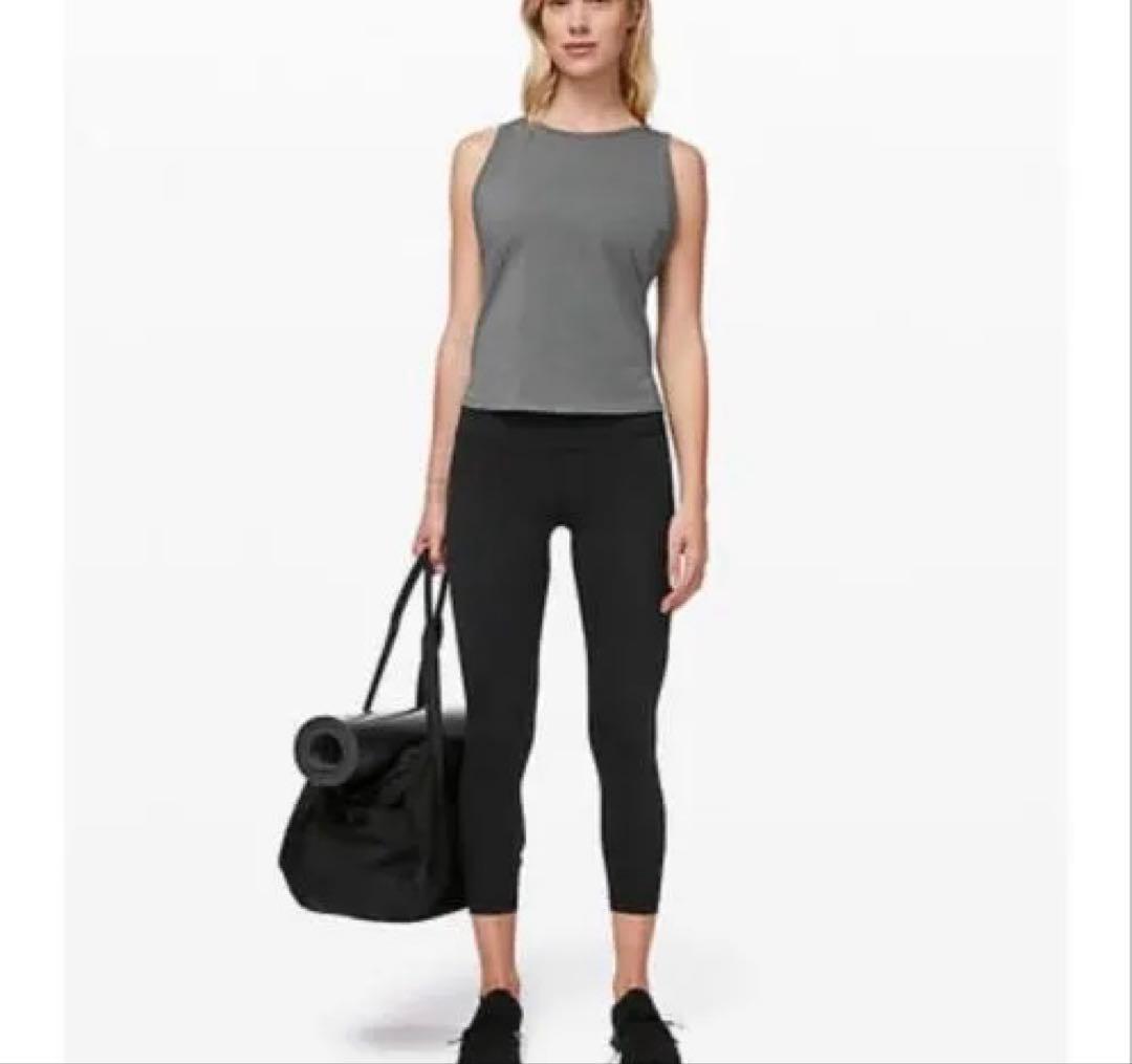 ルルレモン　新品未使用　ブラック レギンス サイズ8 ルルレモン Align™ ハイライズパンツ 25インチ | レギンス＆タイツ