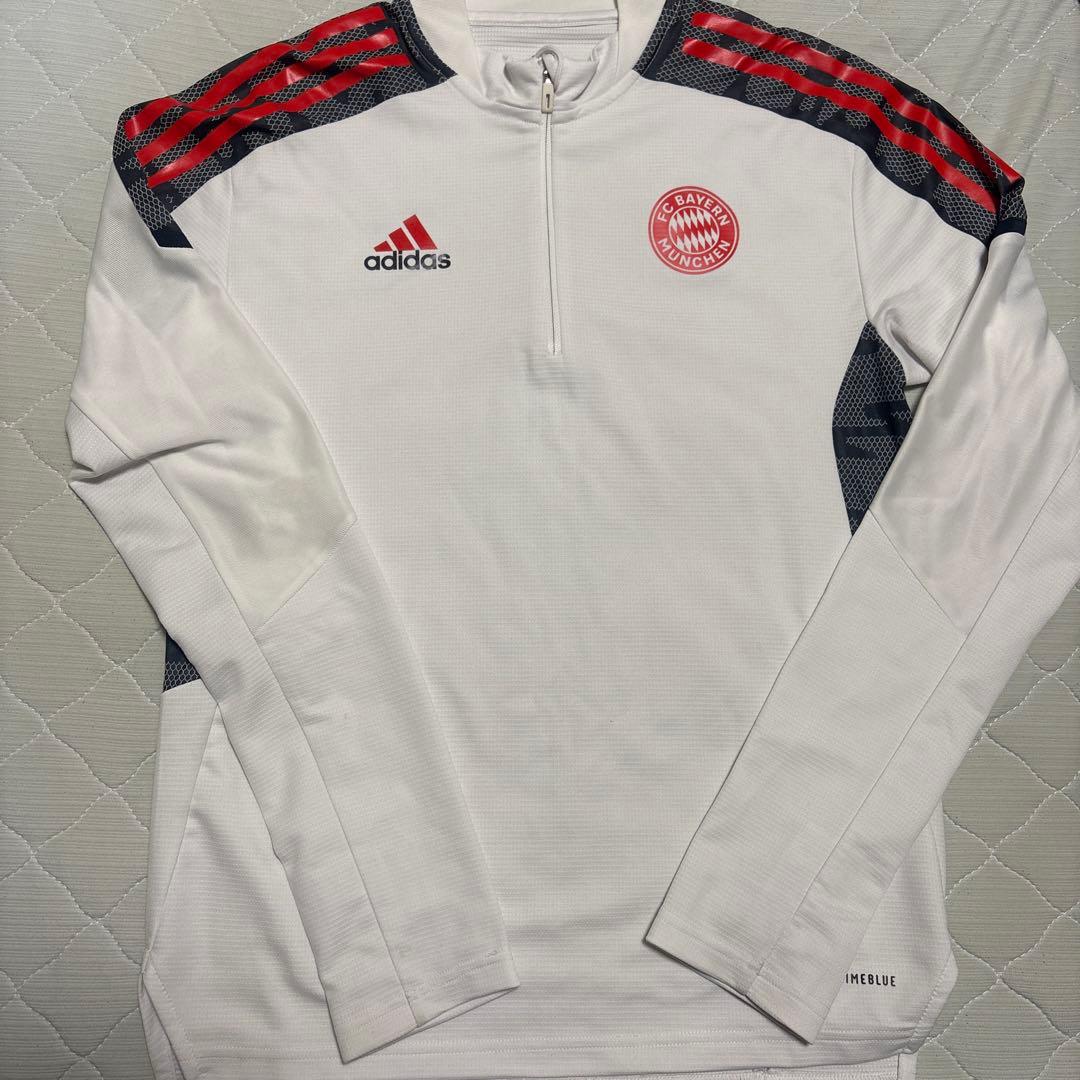 バイエルンミュンヘン アディダス ティロ トレーニングトップ