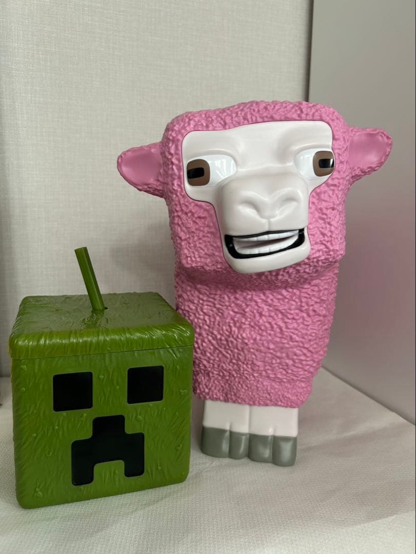 【日本未発売】映画マイクラ　ピンクシープ・ポップコーンバケツ　Minecraft