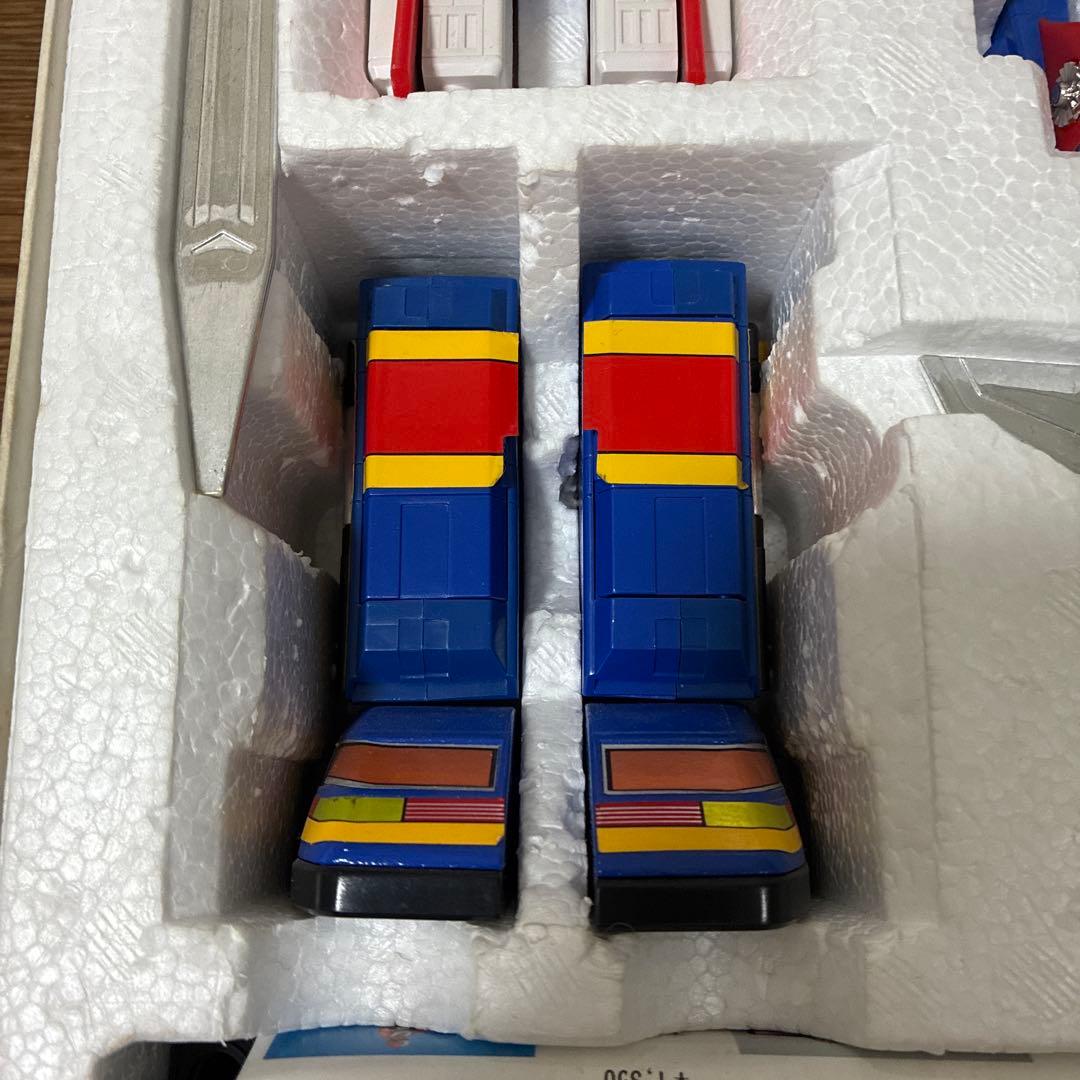 メル　値引き中　バンダイ チェンジロボ DX-27 電撃戦隊チェンジマン