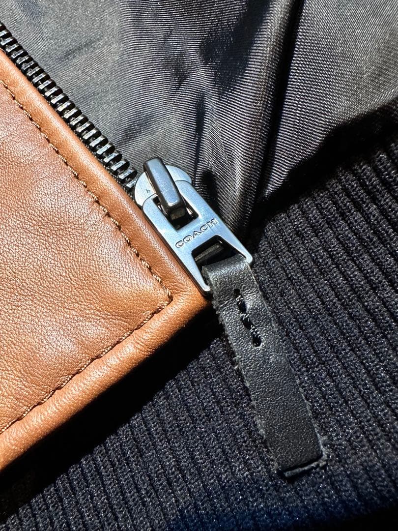 新品同様！COACH コーチ オール レザー ジャケット 本革 スタジャン M