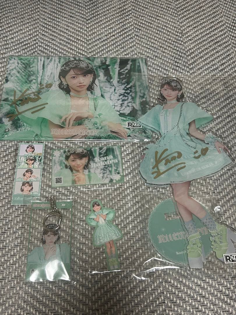 CUTIE STREETラッフルくじ 板倉可奈セット＋ハートアクスタ＋トクポ