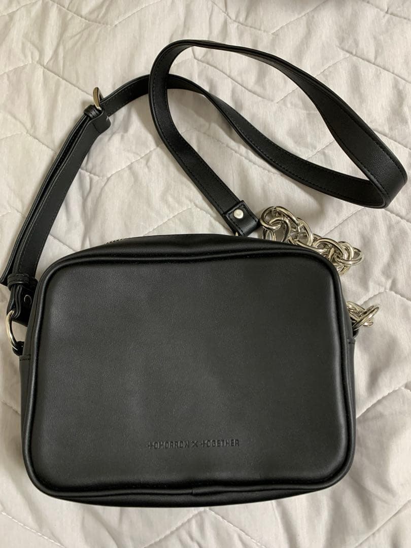 TXT ショルダーバッグ