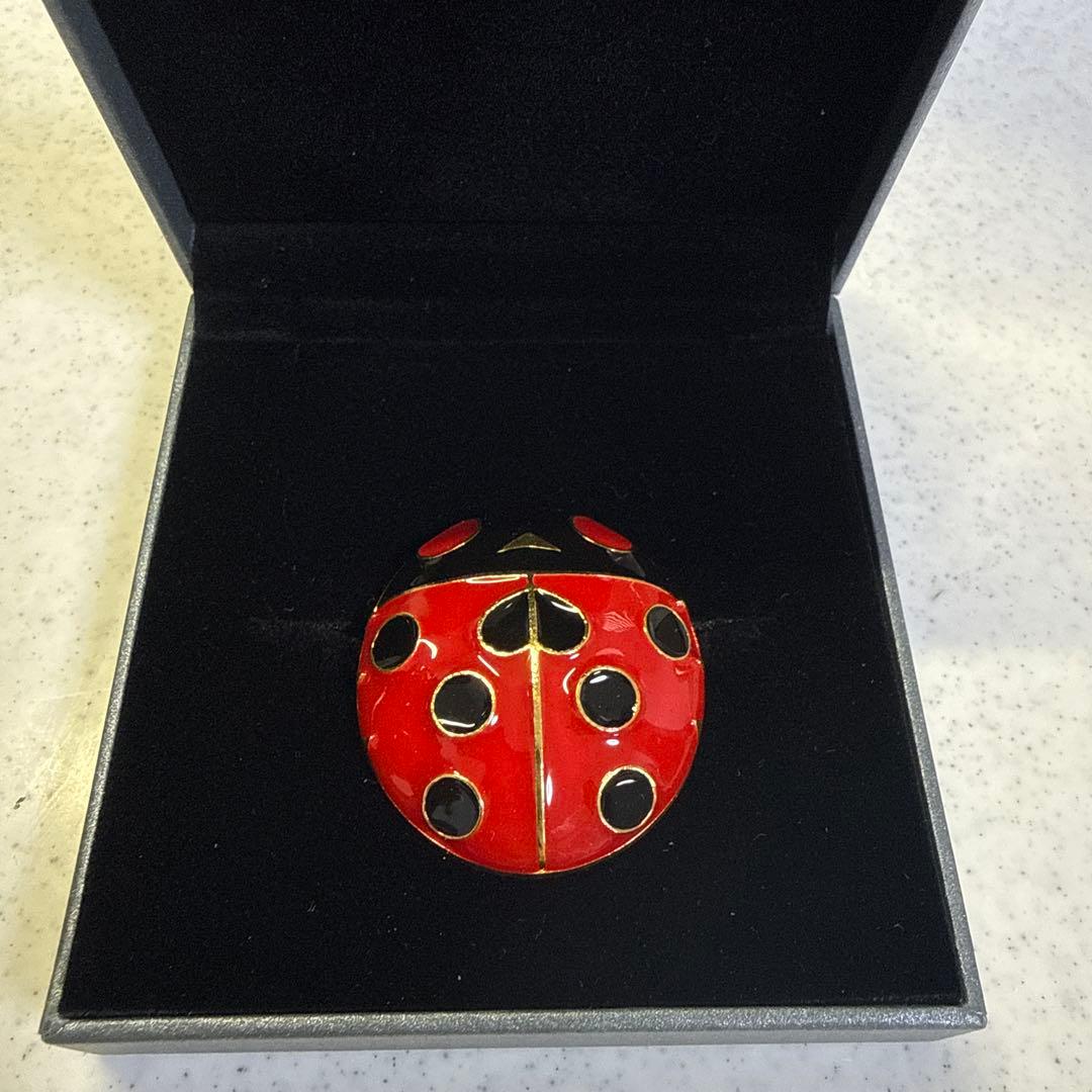 ジョジョ展 ジョルノ・ジョバァーナ ブローチ