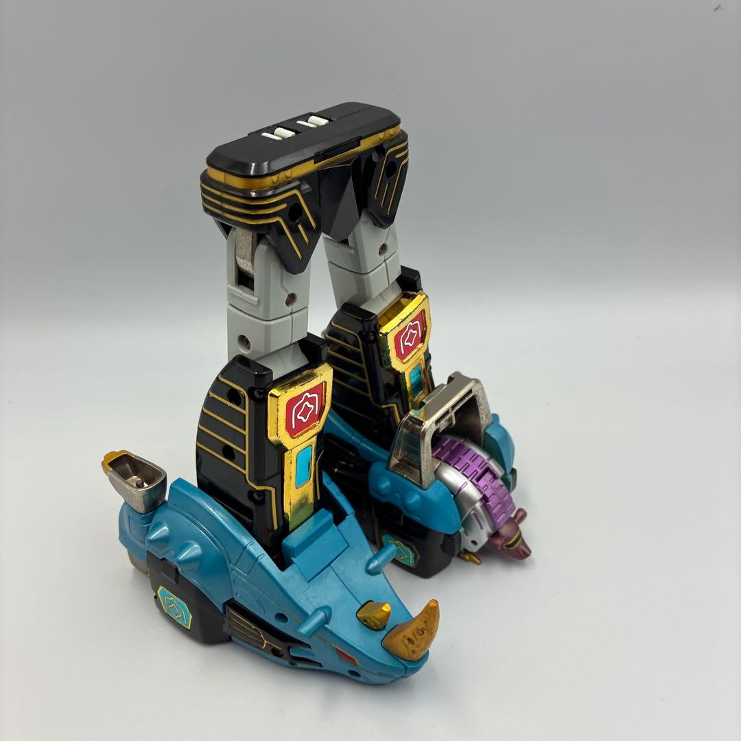 百獣戦隊ガオレンジャーDX ガオライノス&ガオマジロ バンダイ - メルカリ