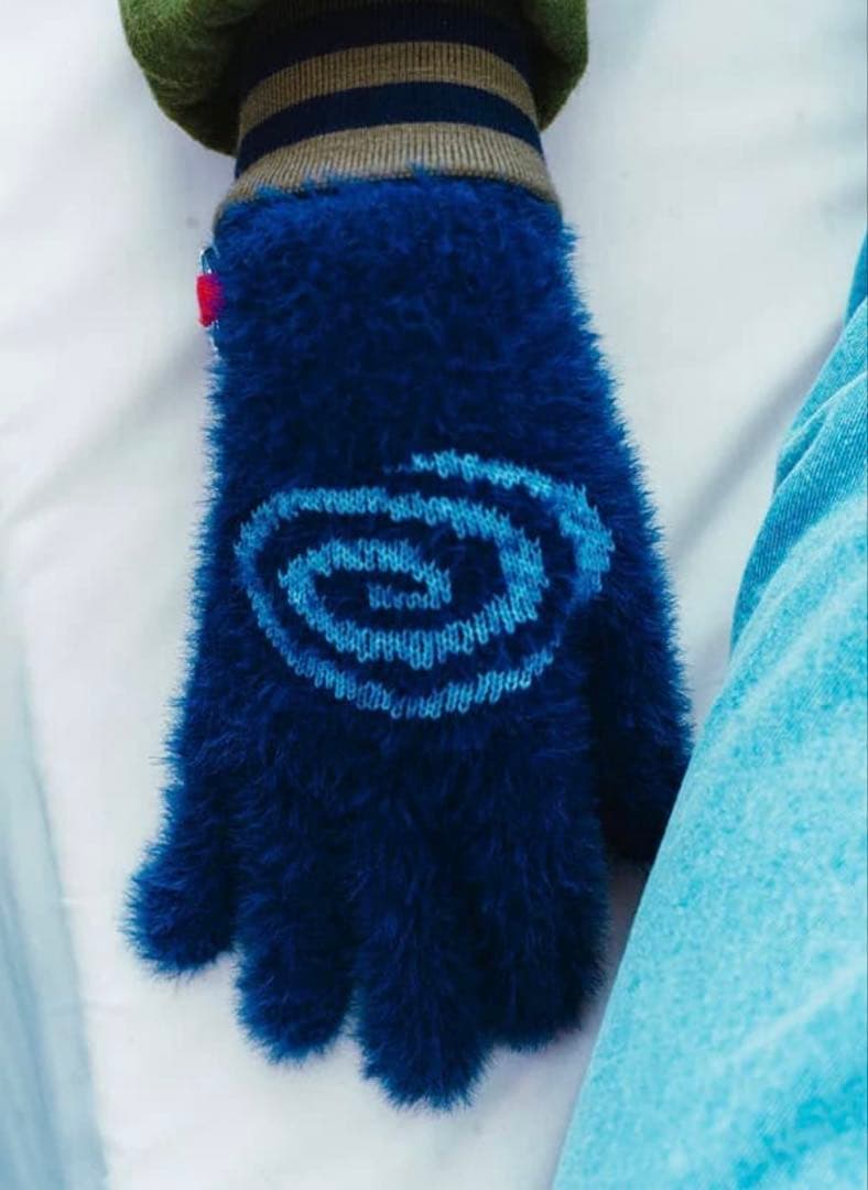 GuruGuru Gloves 手袋 sol soonerorlater - メルカリ