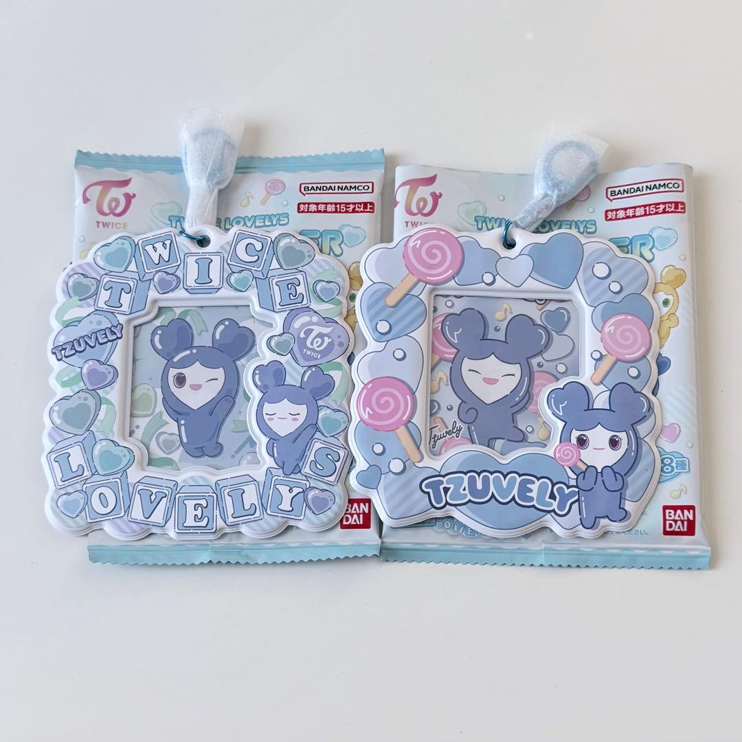 TWICE｜ツウィ ツブリー カードホルダー 2種 コンプセット - メルカリ