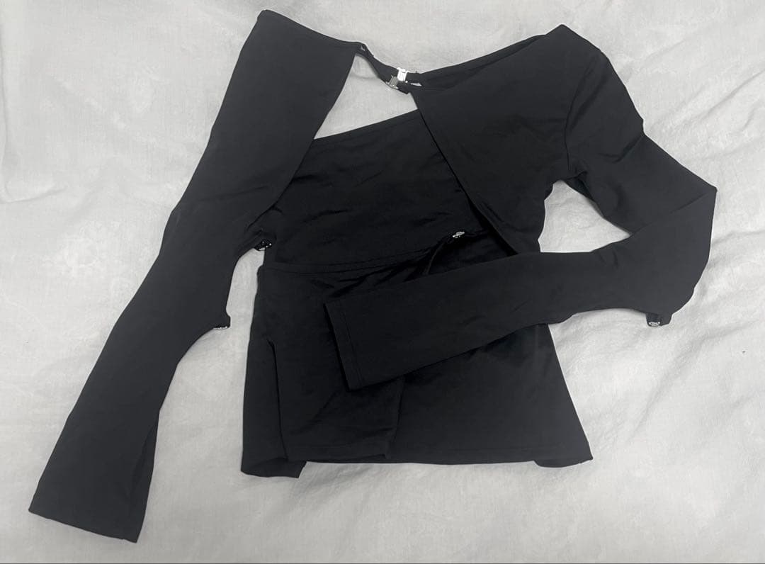 【最終値下げ】melt the lady peephole hook tops