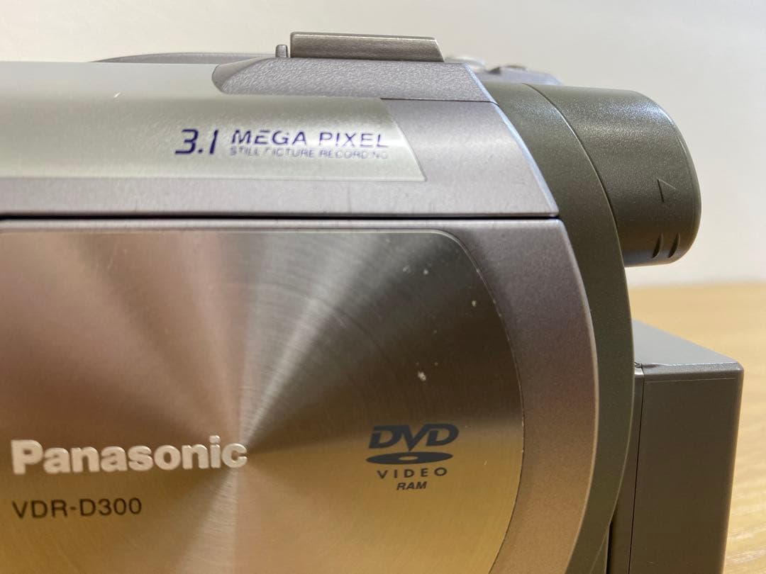 Panasonic VDR-D300 DVDビデオカメラ - メルカリ
