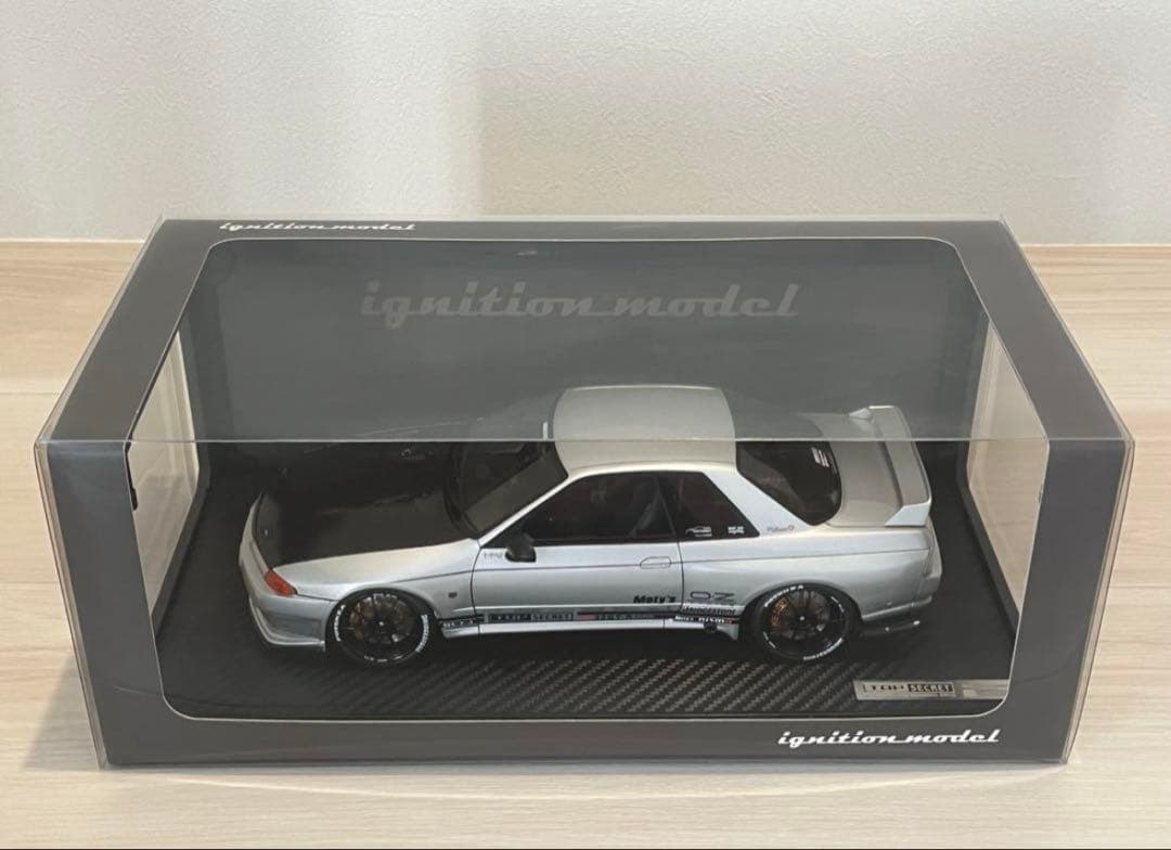 イグニッションモデル 1/18 Topsecret GTR VR32