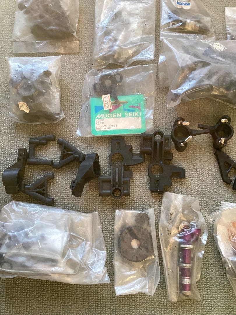 MUGEN K2Xアバンス無限精機1/10GPレーシング　メカ・エンジン搭載機