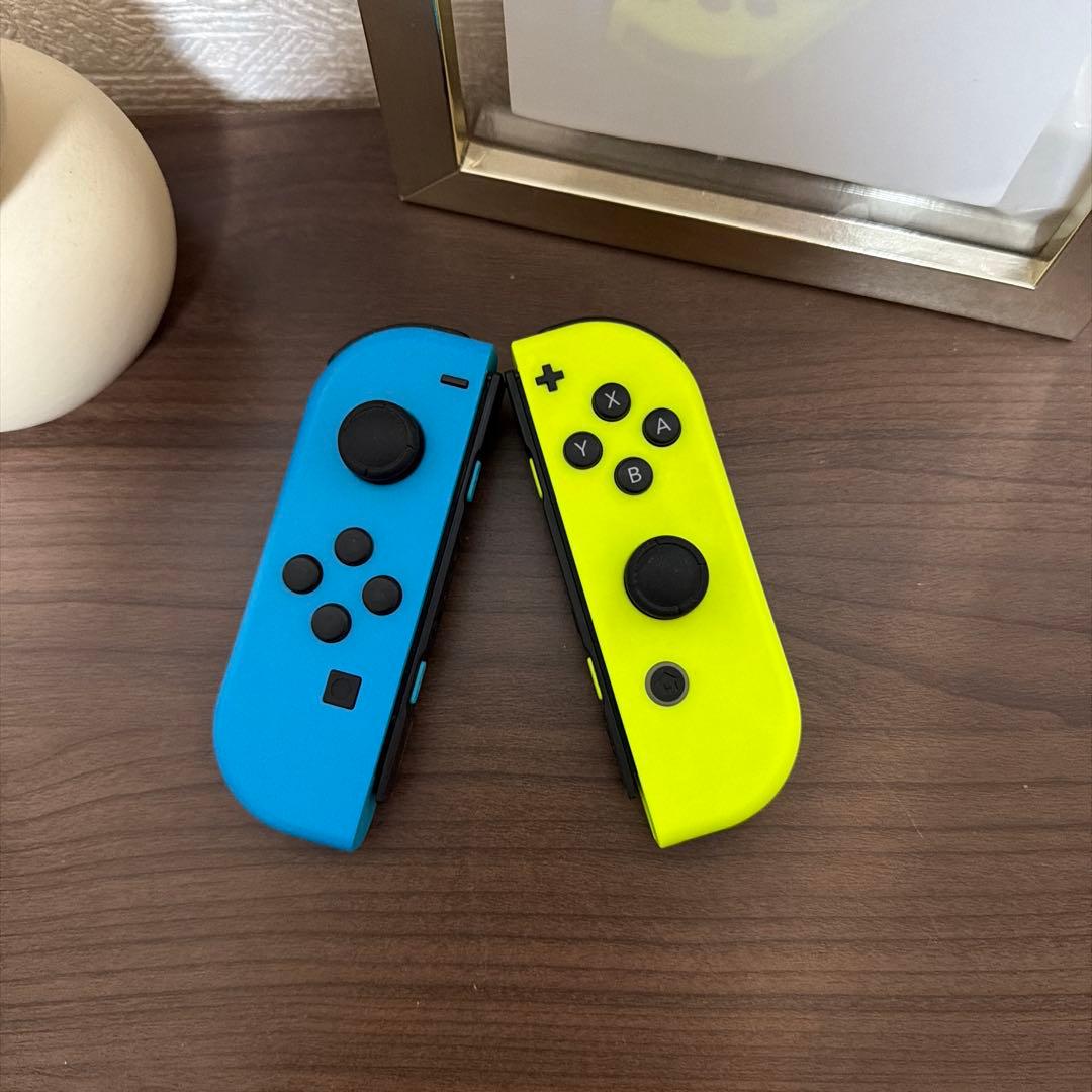 ニンテンドー Switch ジョイコン ネオンブル/ネオンイエロー - メルカリ