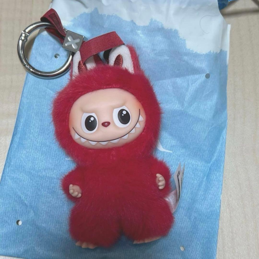 正規品】ラブブ THE MONSTERS イニシャル X 赤 - メルカリ