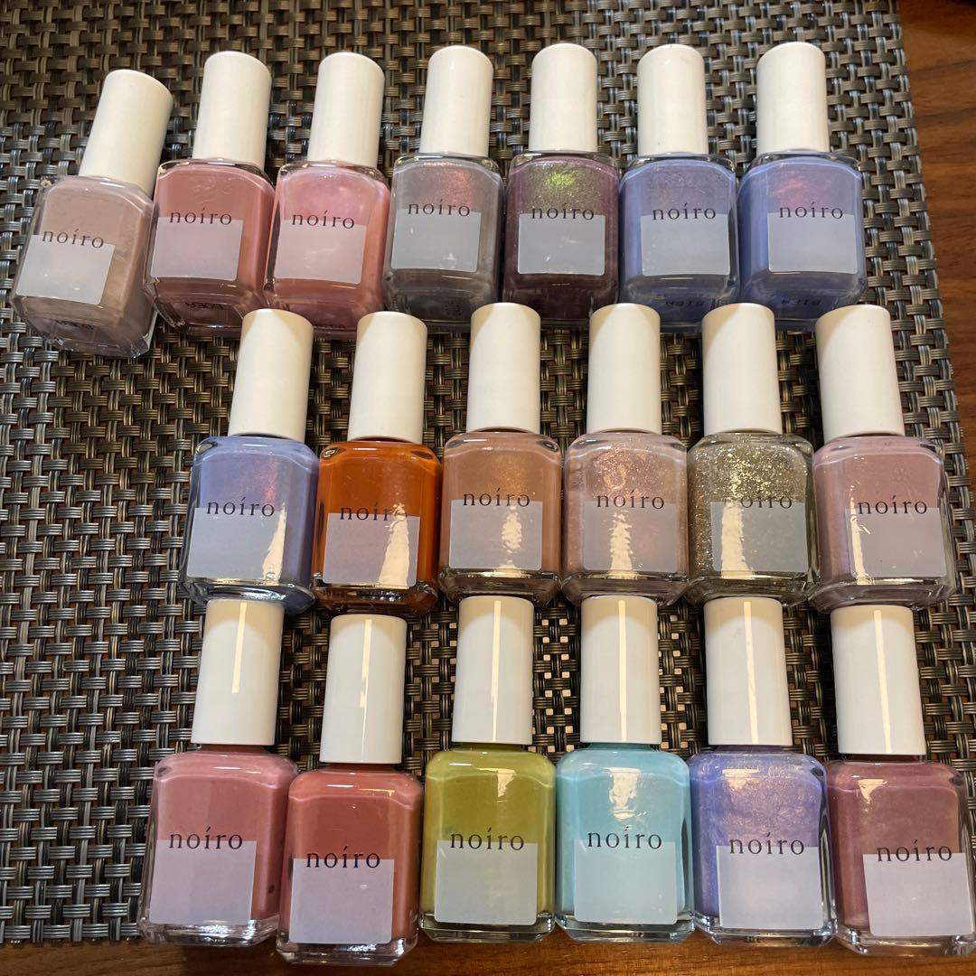 noiro ネイルカラー 19 本セット11ml 楽天市場】【最大3％OFF】 ネイル ノイロ noiro 新色 ネイルカラー