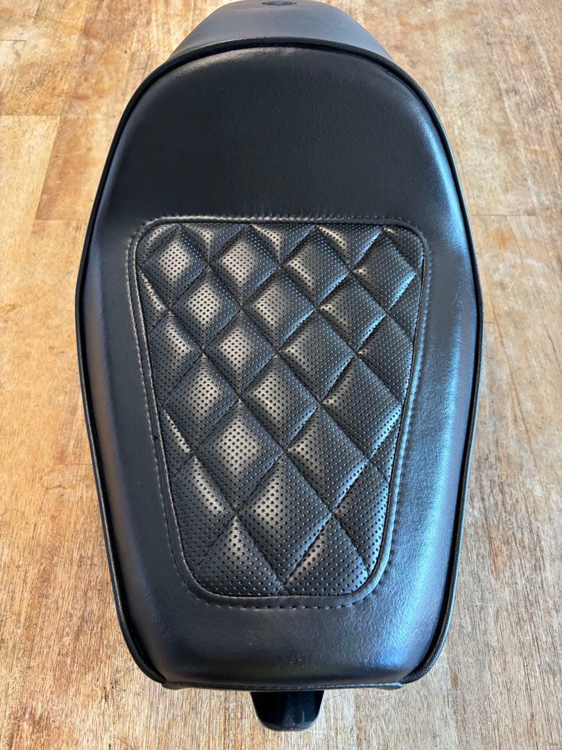 ハーレー 純正 ソロシート スポーツスター XL1200NS アイアン