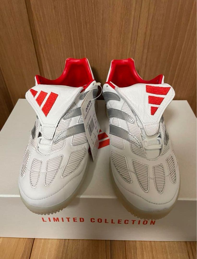 新品 24.5cm アディダス プレデター プレシジョン TR