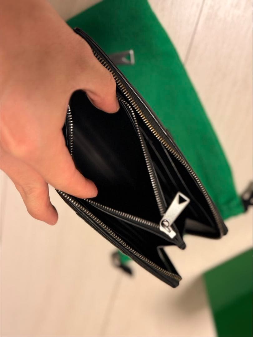 え*る様 【セール】ボッテガヴェネタ カセット ラウンドファスナー 長