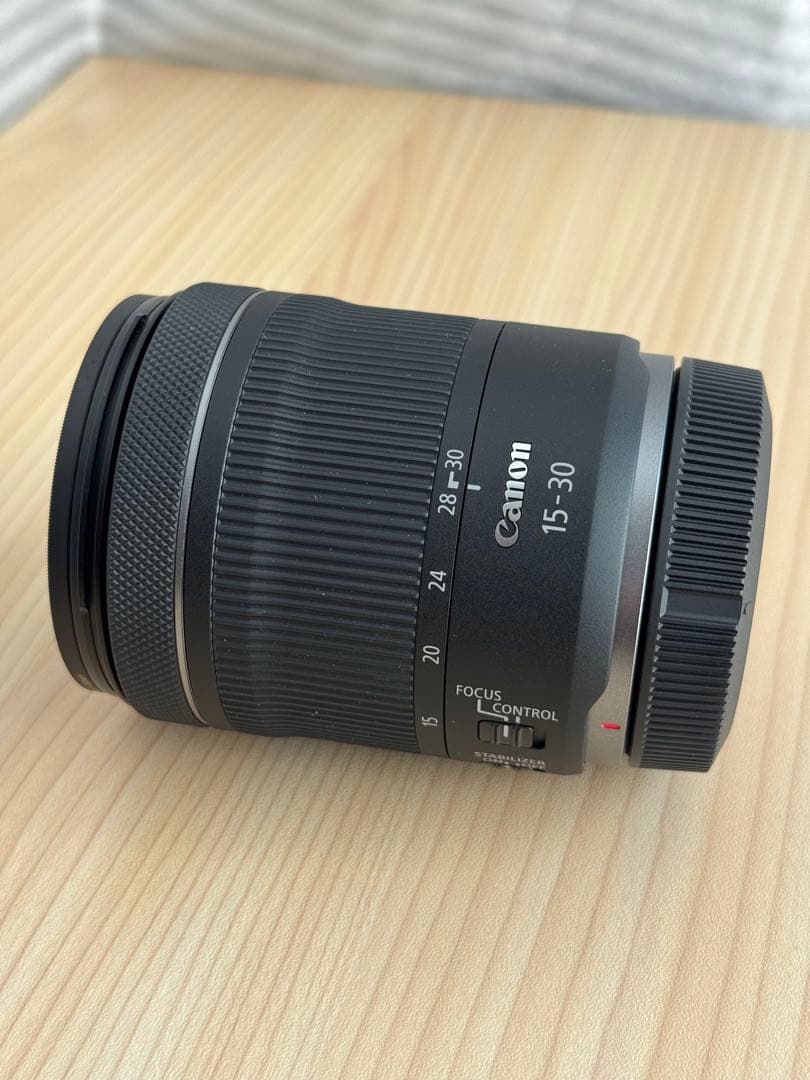 Canon RF 15-30mm F4.5-6.3 IS STMフードフィルター