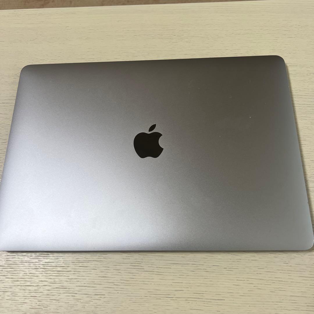 MacBook Air 2020 13インチ Amazon.com: Apple Late 2020 MacBook Air with Apple M1 Chip (13