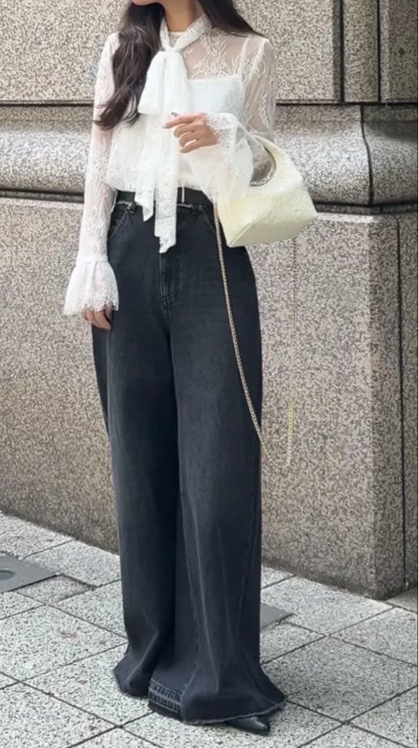 ☆hazhaz☆《タグ付き》グレースコンチネンタル バギーデニム 36