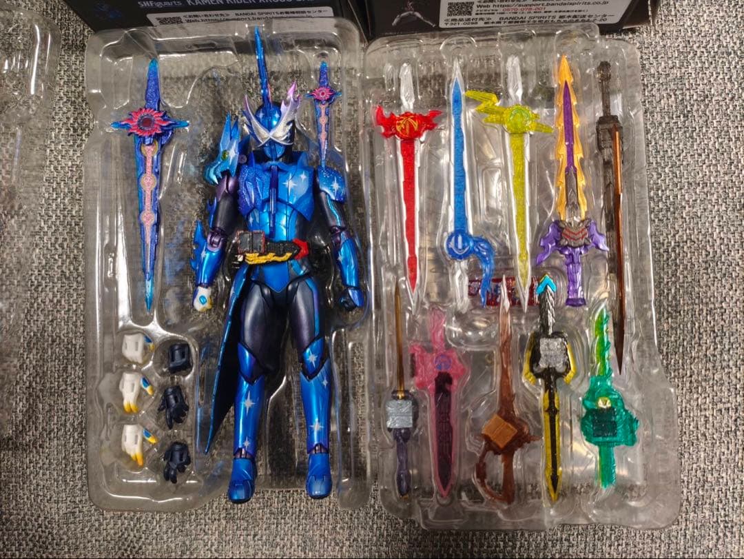 S.H.Figuarts 仮面クロスセイバー 10聖剣セット