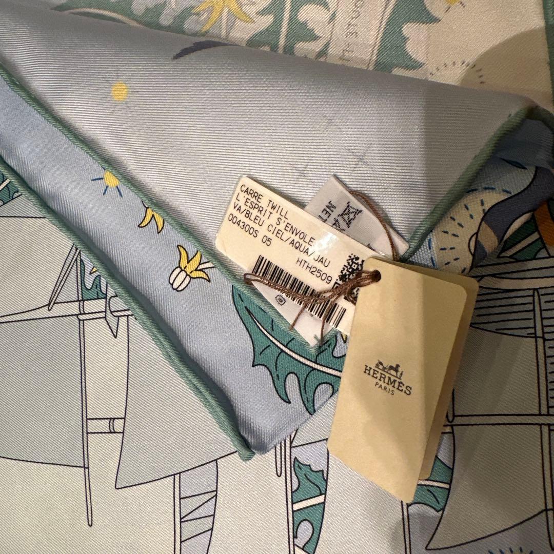 エルメス　2026SS 新作　スカーフ　カレ 90 《エスプリの旅立ち》 新品