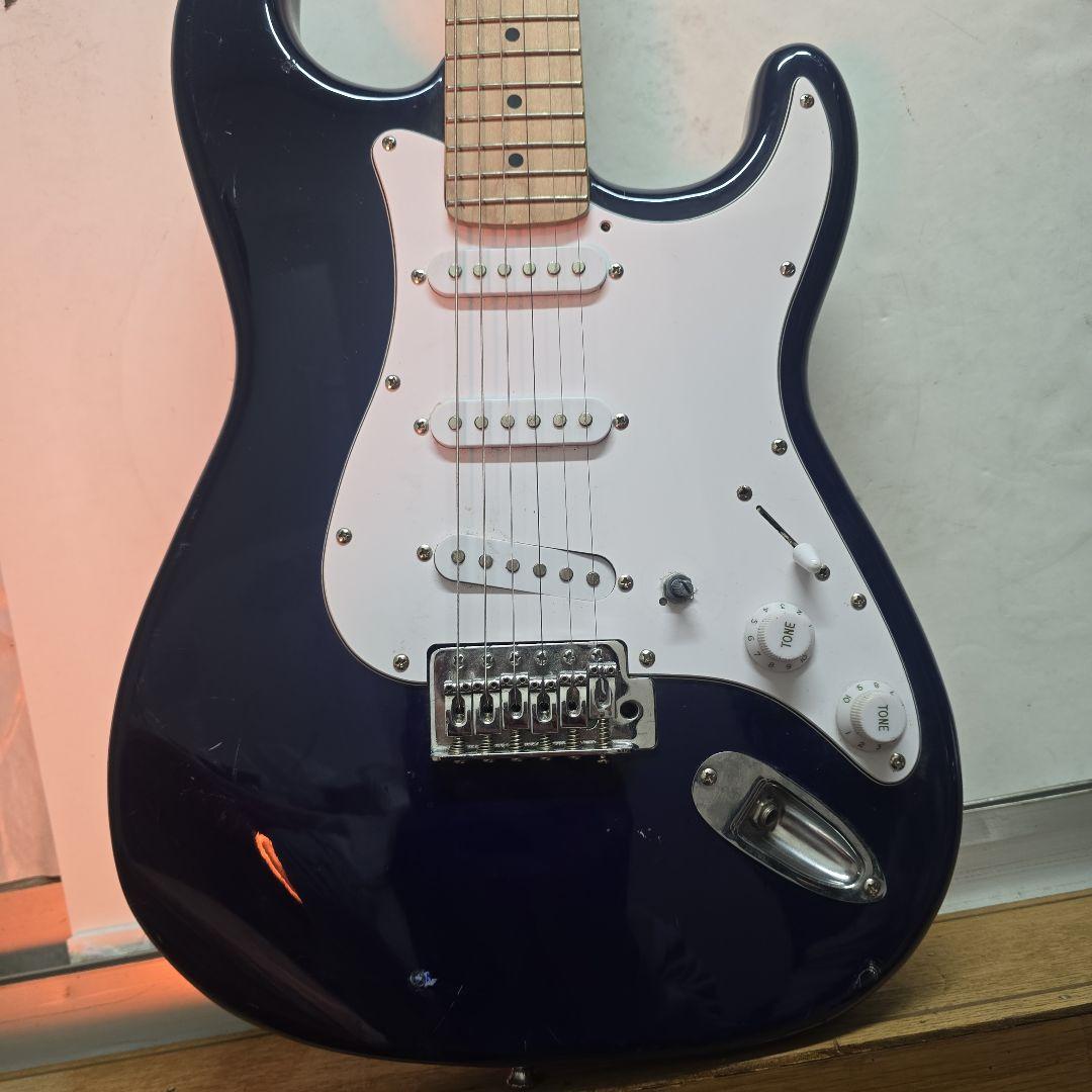 ネイビーブルー エレキギター