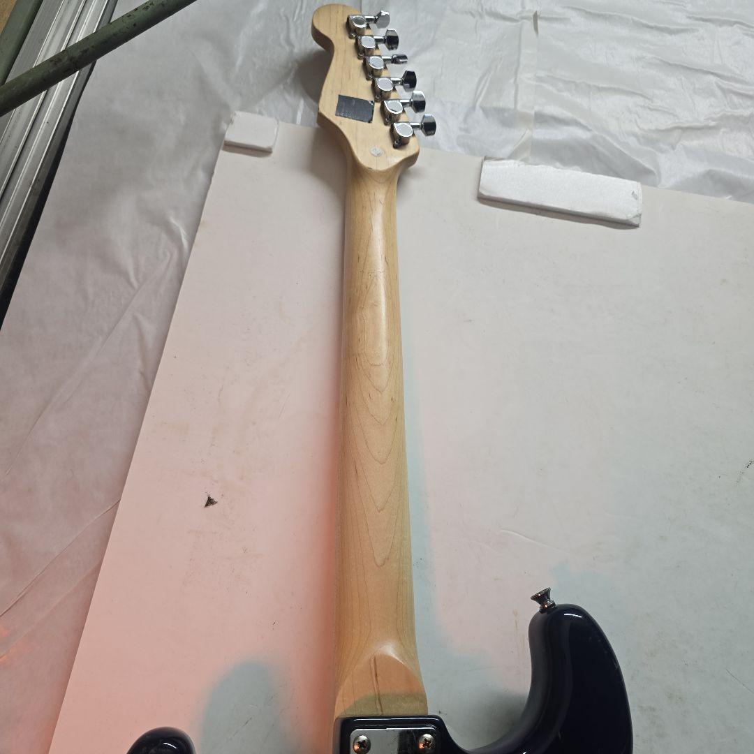 ネイビーブルー エレキギター