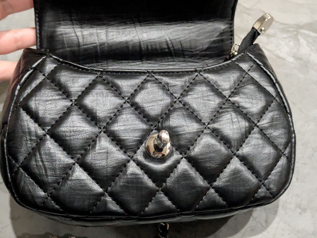 Chanel ブラック キルティング ショルダーバッグ ノベルティ 非売品