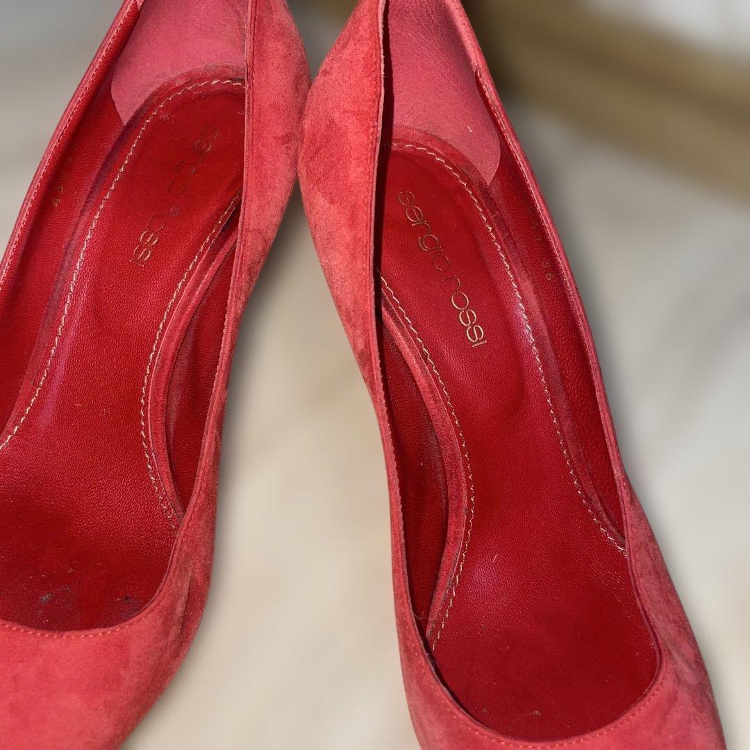sergio rossi レッド スエード パンプス36クリスマスカラー - メルカリ