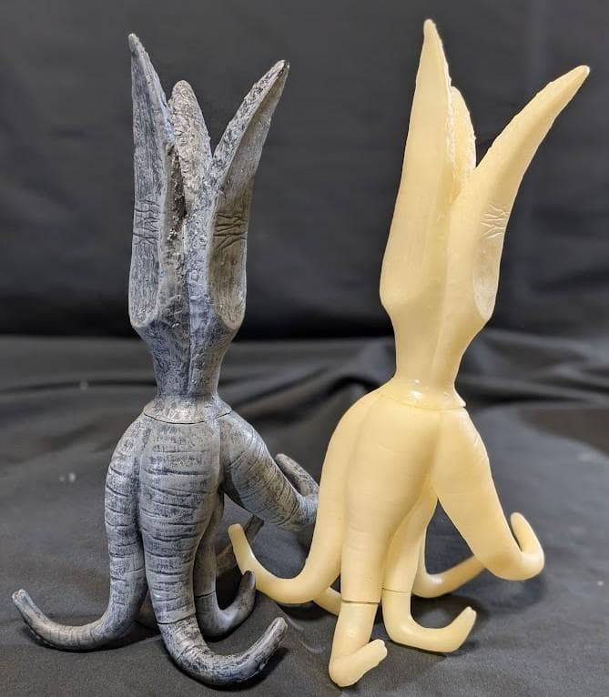 バイラス通常版＆蓄光版（エクスプラス）ソフビフィギュア２体セット