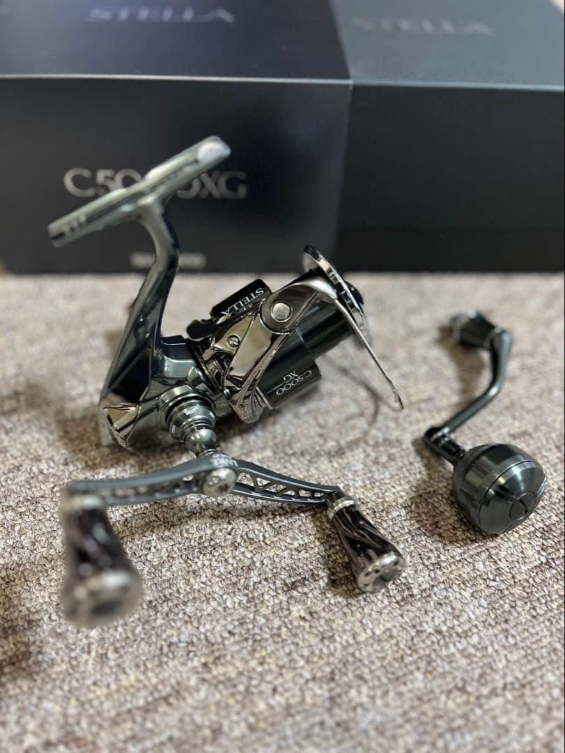 シマノ　22ステラ C5000XG LIVRE SHIMANO シマノ 22ステラ C5000XG 043979 - 中古釣り・フィッシング