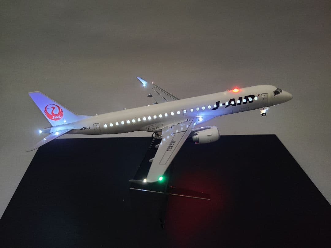 JAL エンブラエル E190 LED仕様 完成品