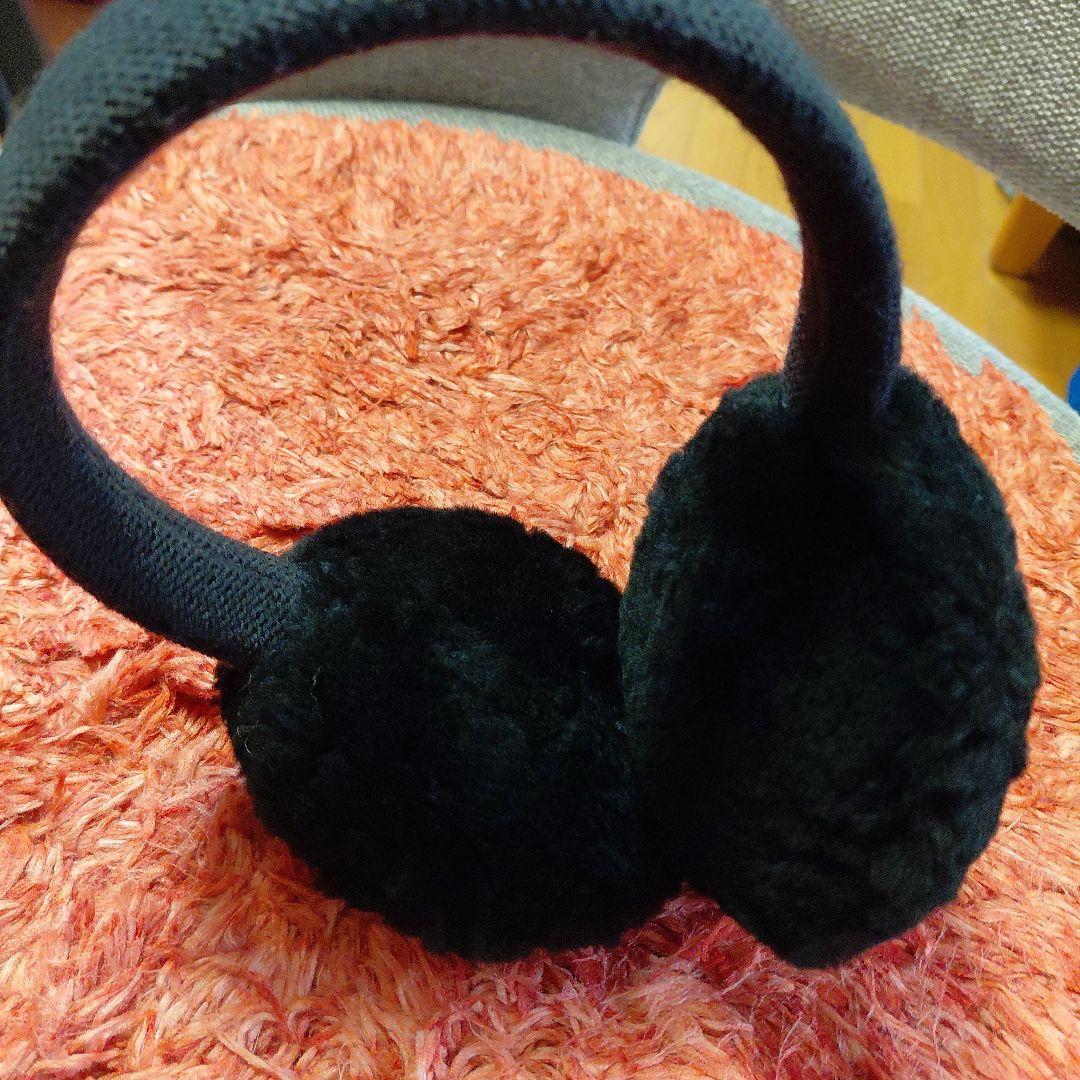 UGG ブラック耳あて・イヤーマフ - メルカリ