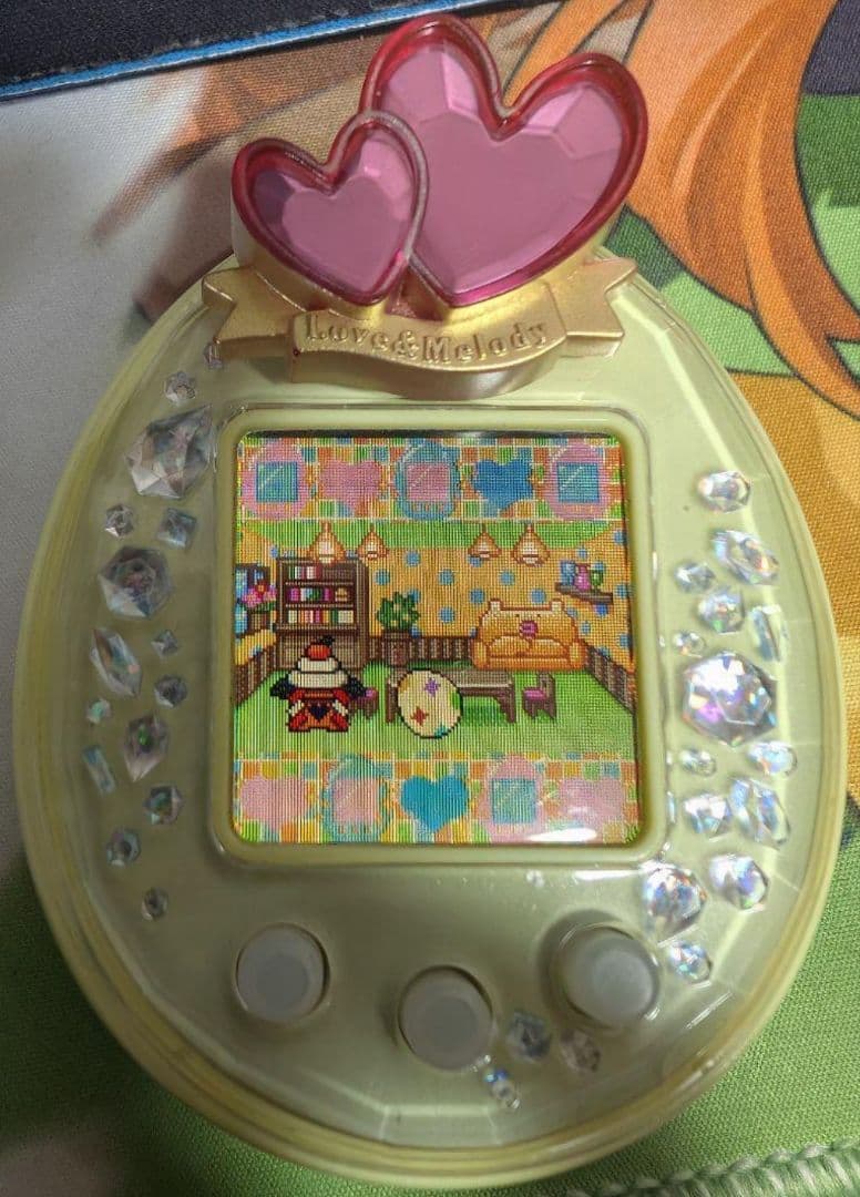 たまごっちピース イエロー デコピアス付き