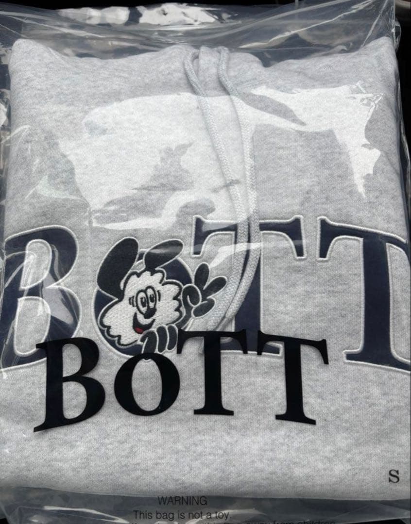 VERDY x BoTT Vick Hoodie 