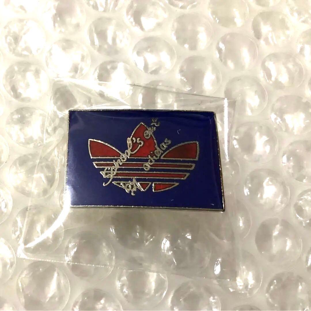 ビンテージ adidas アディダス ロゴ トレフォイルマーク ピンバッジ