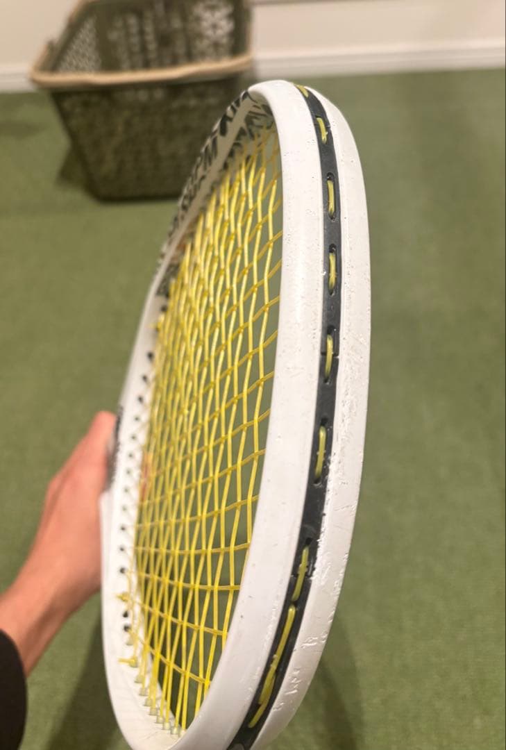 YONEX 旧型ジオブレイク70s ホワイト ケース付き 廃盤モデル - メルカリ