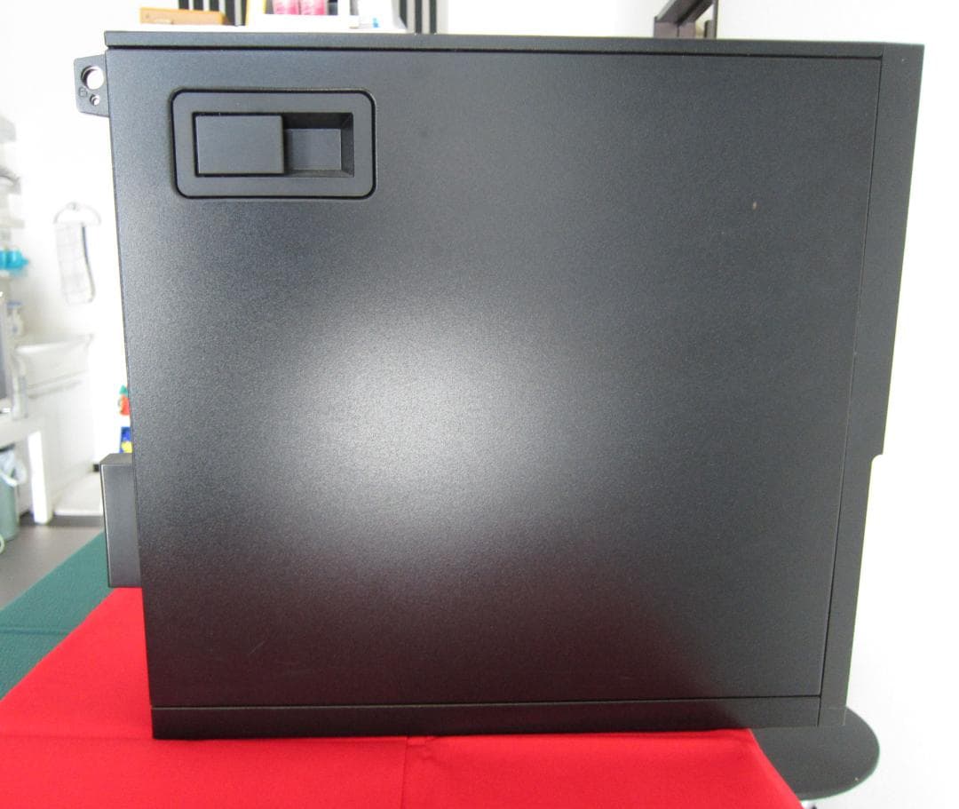 DELL　T1700 　Xeon E3-1271V3　3.6GHz　16GB