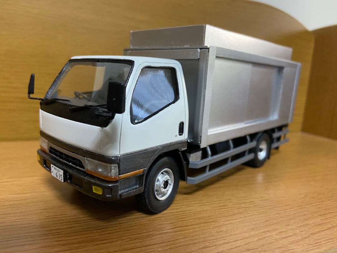 アオシマ 1/32三菱 ふそう キャンター プラモデル - メルカリ