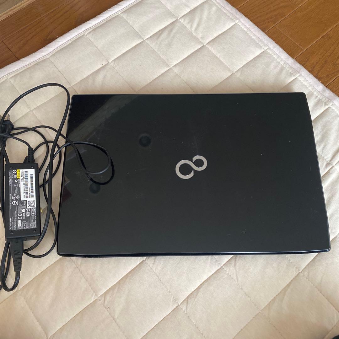 富士通 ノートパソコン windows11 WA1/S 富士通（FUJITSU） ノートパソコン 新品 同様 windows11 15.6型 Core