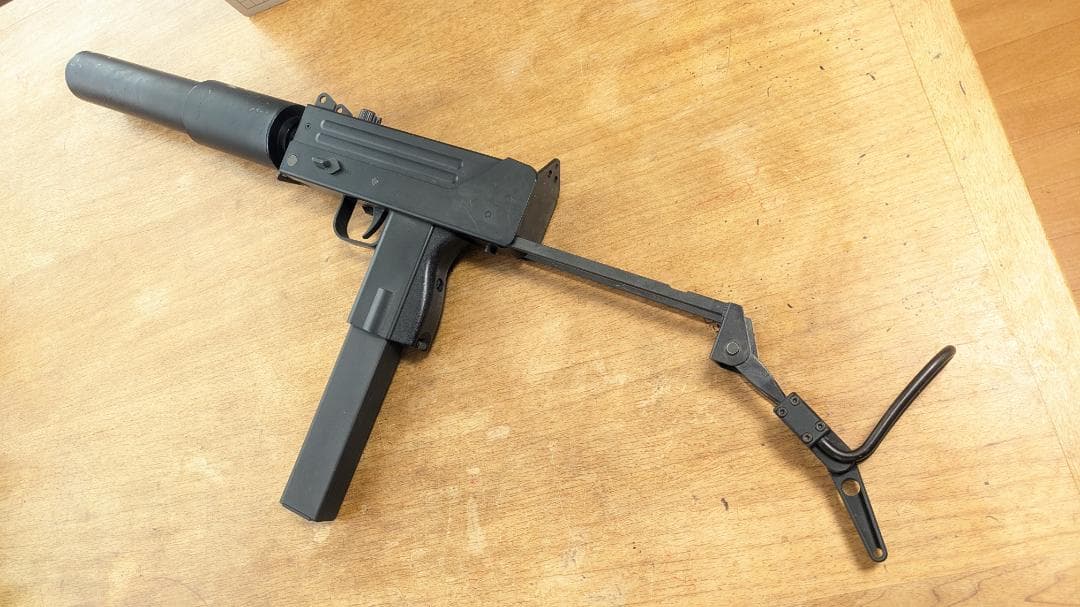 東京マルイ　電動コンパクトマシンガン　マック10　MAC10　18才　動作OK