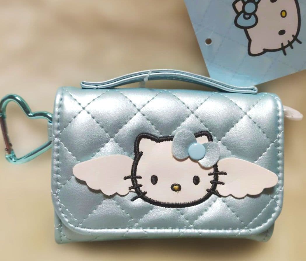 キティミニチュアキルトリュックポーチバニティ形ケース　ウォレット　ミラー　４点