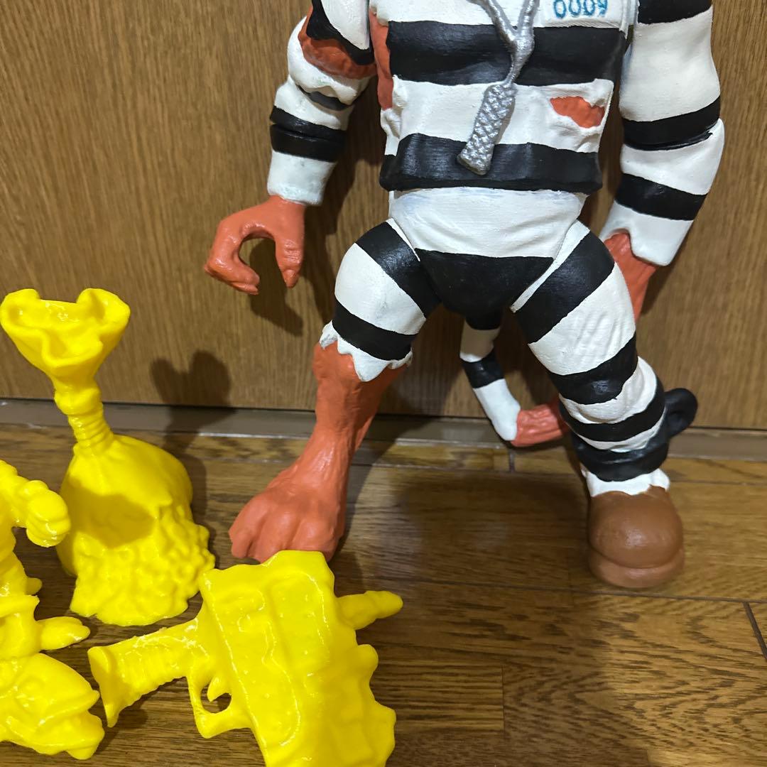 ミュータント　タートルズ　ネコ