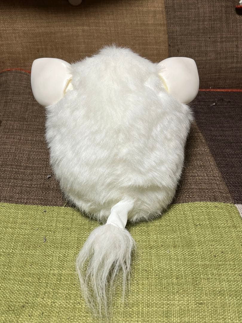 2012年 ファービー3 マシュマロホワイト 英語版 美品 取扱説明書箱