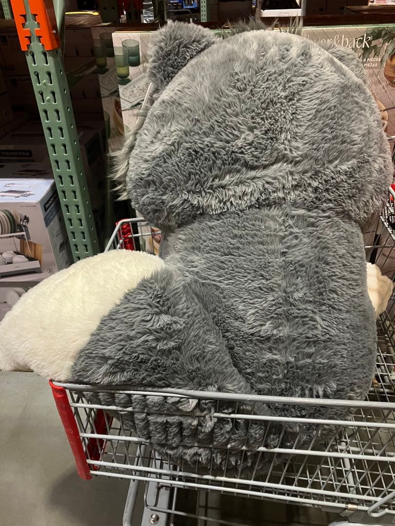 コストコ　ルシファー　特大　ぬいぐるみ　ブランケット付き　クリスマス　プレゼント